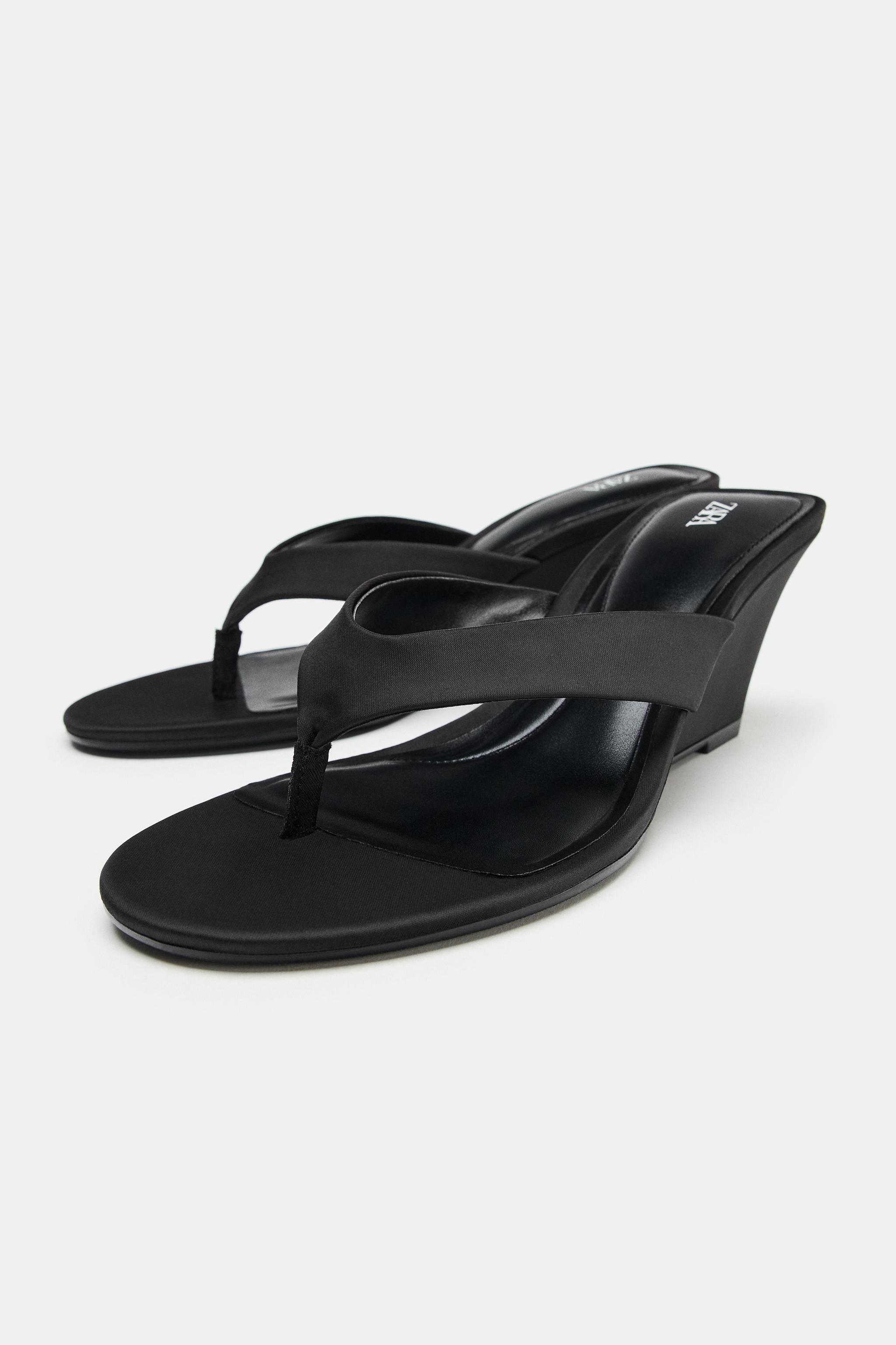 WEDGE SANDALS